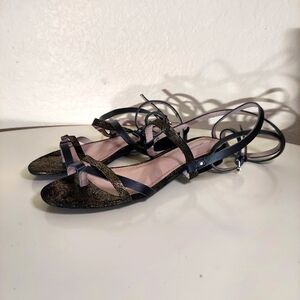 Pilcro And The Letterpress Black/Gold Metallic Leather Strappy Sandals WM Sz 8.5